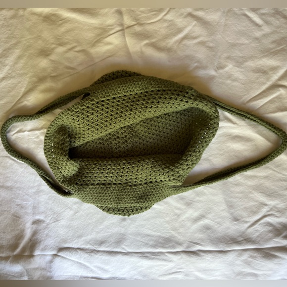 Hand Crocheted Green Market Bag - Picture 2 of 3